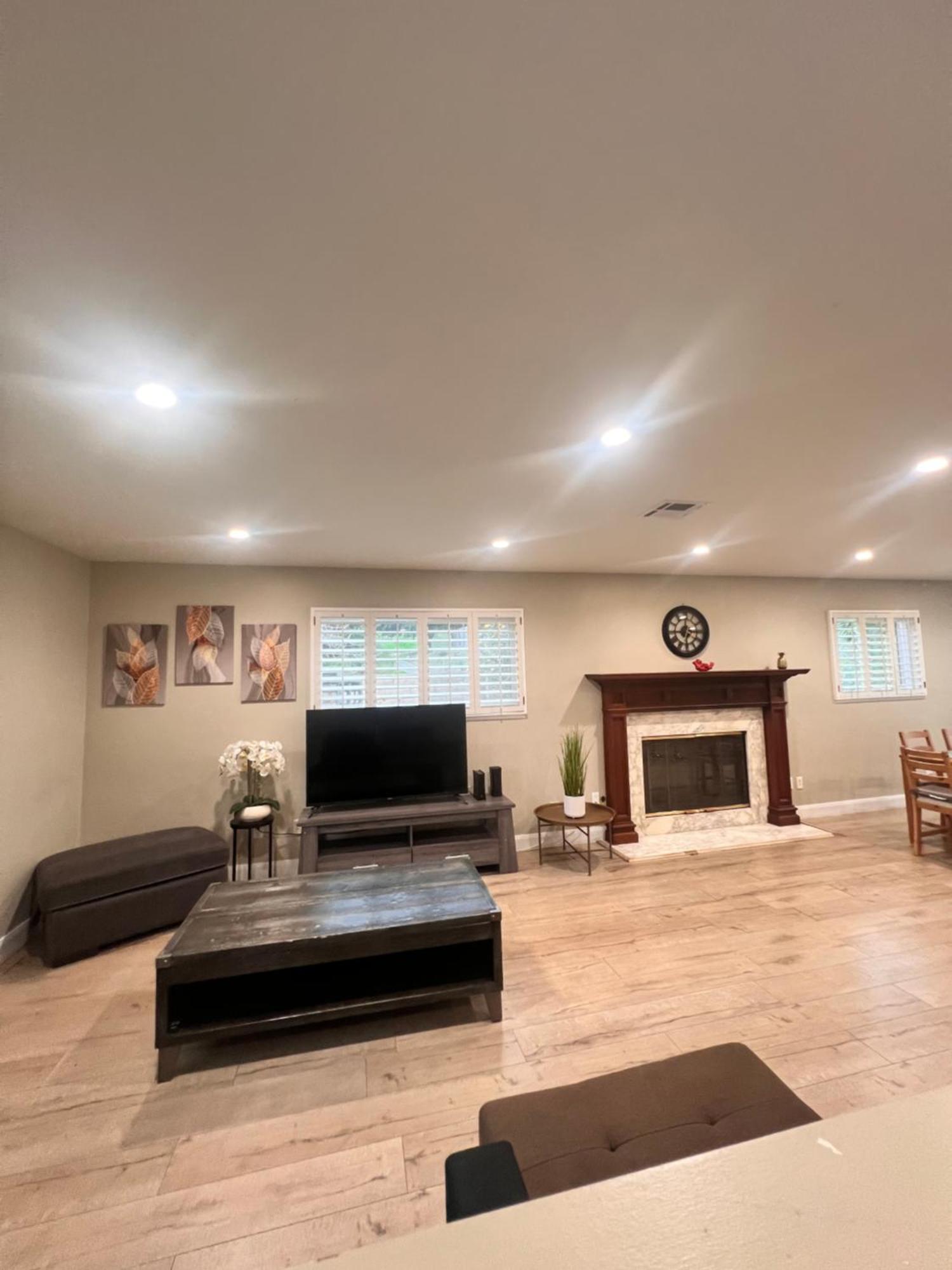 11640 Gothic Avenue Villa ลอสแอนเจลิส ภายนอก รูปภาพ